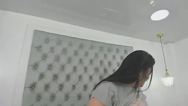 anette cooper online show from March 24, 4:07 am