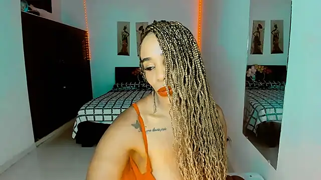 Snapshot of TAYLORR778 chatting on September 17, 2:26 pm TAYLORR778 online show from September 17, 2:26 pm
