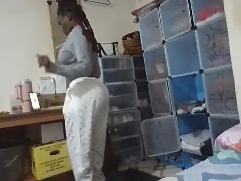 nasty booty  online show from October 16, 2:30 pm