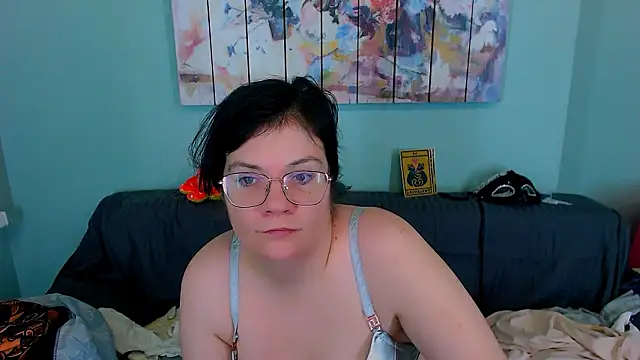 EverlyRays online show from March 10, 7:40 pm