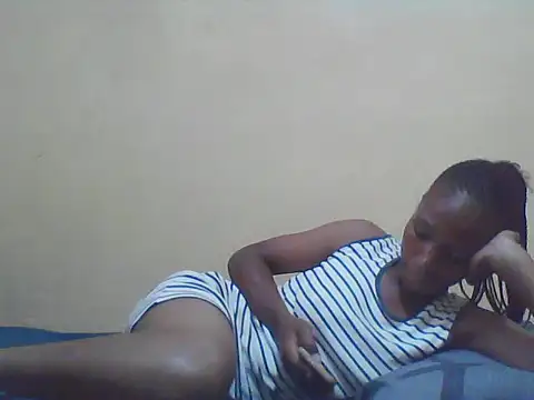 Smillie prety online show from February 15, 10:25 am