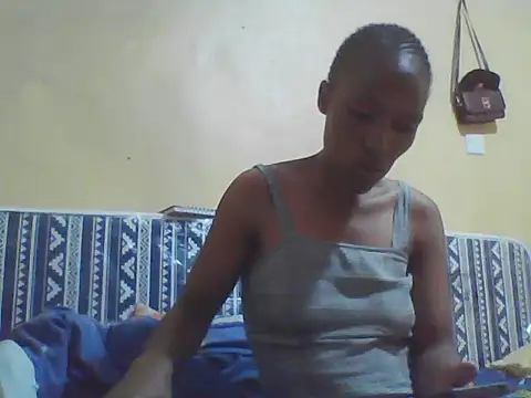 Smillie prety online show from March 25, 3:59 pm