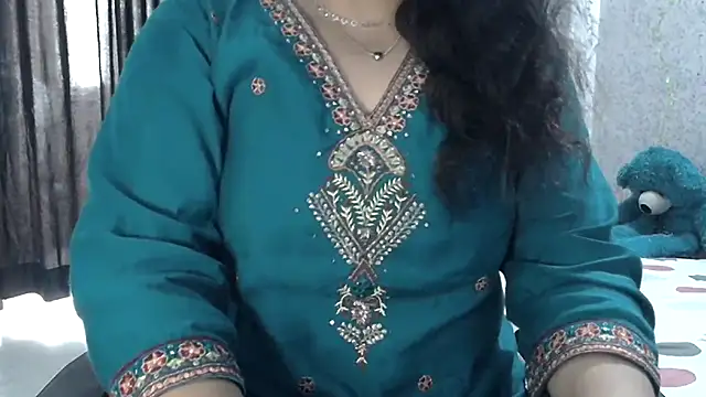 Snapshot of Crazy_Bebo_55 chatting on September 13, 7:38 am Crazy Bebo 55 online show from September 13, 7:38 am