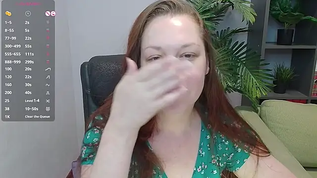 CutieGinger online show from October 1, 6:13 pm