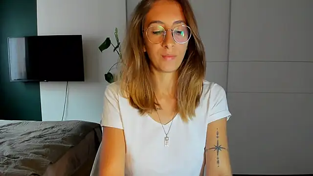 DesireMore90 online show from September 16, 1:19 pm