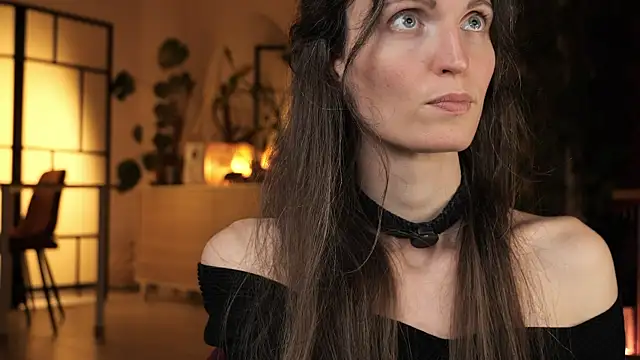 yulladao online show from November 19, 7:03 pm