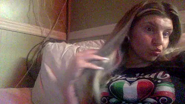 candycane57 online show from October 28, 9:52 pm