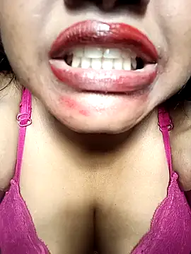 Hotlisa online show from February 17, 3:28 am