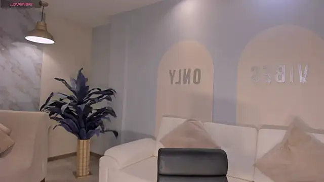 SunnyRivers online show from December 16, 4:35 pm