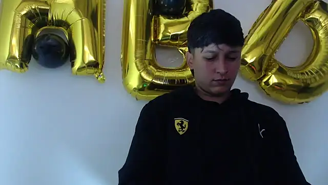 Tamarahryan online show from December 19, 3:26 pm