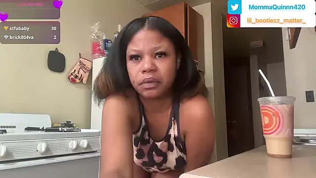 lil momma420 online show from April 1, 12:39 pm