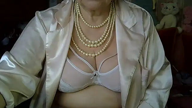 SweetCherry27 online show from March 16, 5:44 am