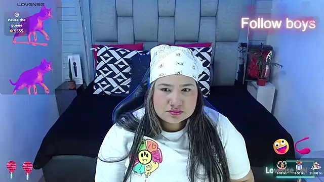 evelin zaens online show from November 21, 4:25 am