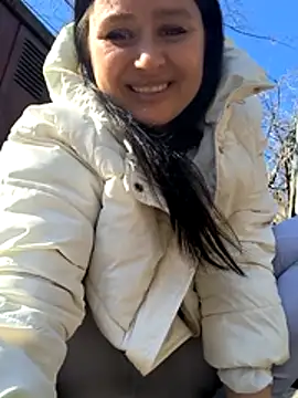 KikiXRed online show from March 13, 10:49 am