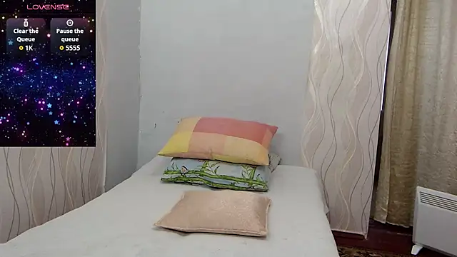 LadyMargaret online show from October 30, 1:56 pm