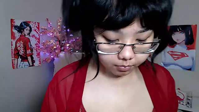Snapshot of Moertomlly chatting on October 7, 4:50 am Moertomlly online show from October 7, 4:50 am