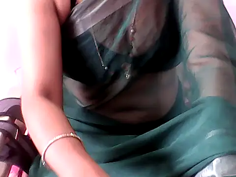 Snapshot of swapna_telugu chatting on September 19, 5:17 am swapna telugu online show from September 19, 5:17 am