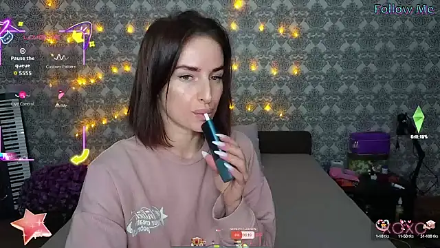 xx adrihanna xx online show from October 16, 3:03 pm