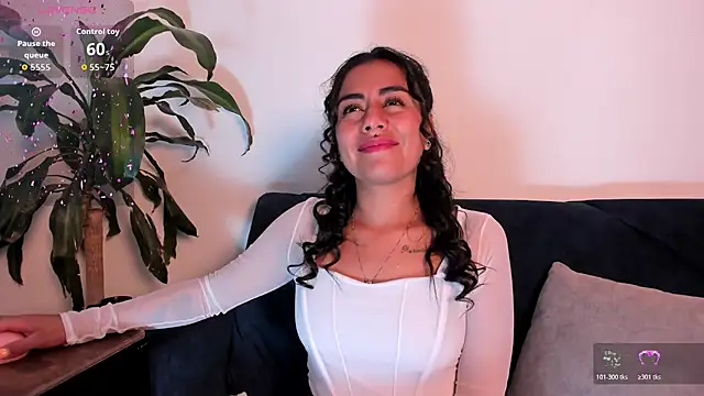 im amber online show from November 5, 1:49 pm