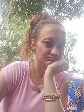 moodynympho online show from February 14, 6:04 am