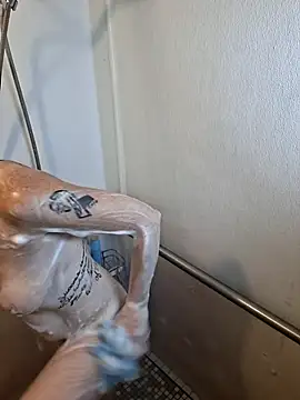 4EyedSluttyGinger online show from March 30, 9:36 pm