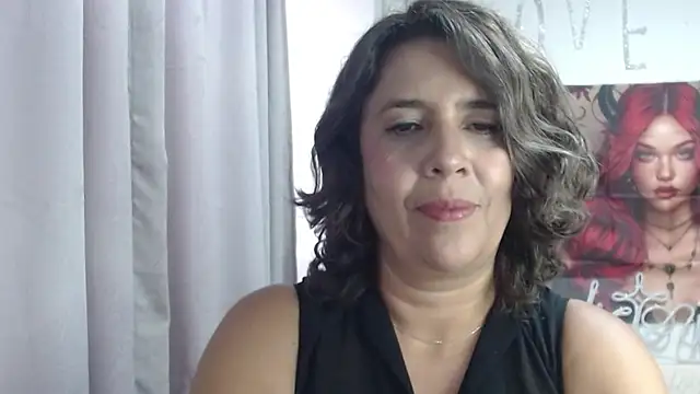 Victoria meester online show from February 5, 8:45 pm