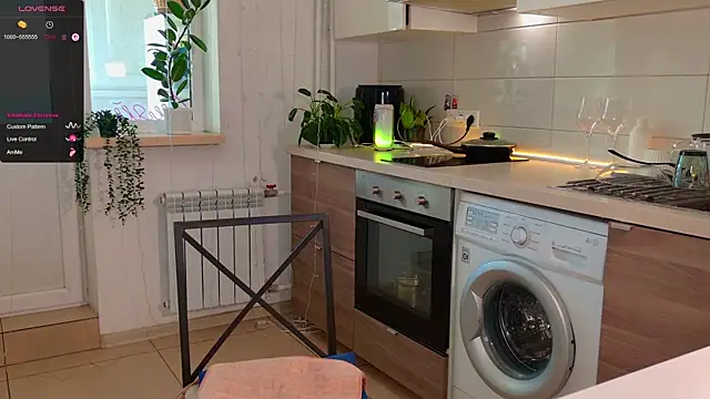 MissLovex online show from February 20, 5:50 am