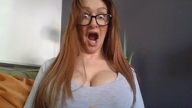 Princessviaa online show from November 25, 10:50 am