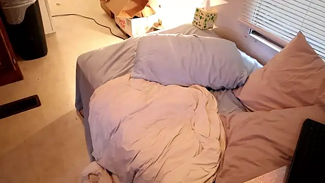 xxpixeyxx online show from September 19, 9:25 pm