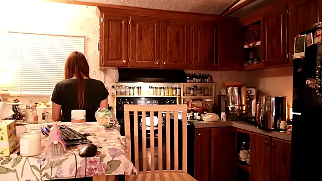 xxpixeyxx online show from February 16, 10:59 am