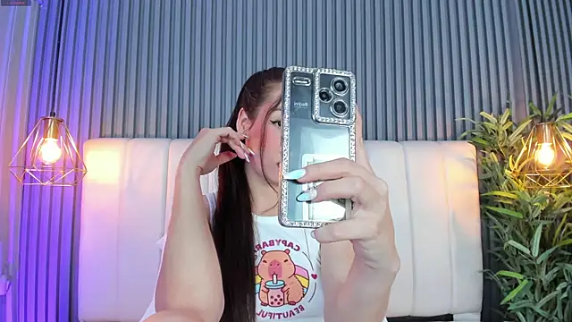 SaraRiley online show from December 15, 10:59 pm