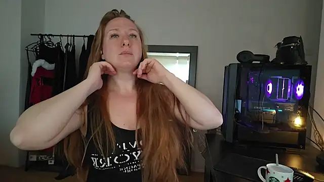 MazySun online show from April 11, 5:57 am