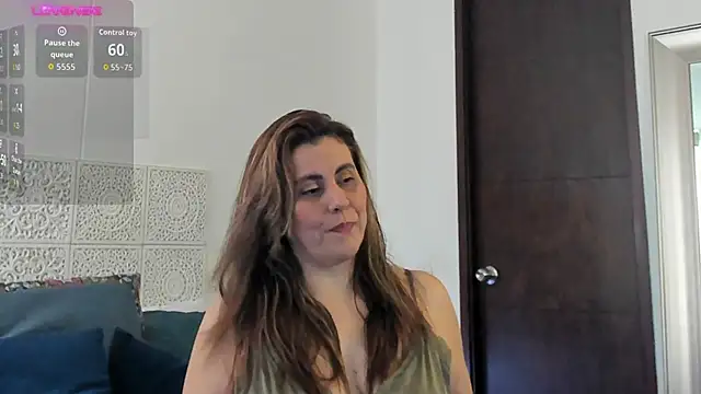 V monse online show from January 7, 7:50 pm