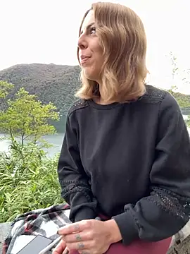 Mia Railey online show from October 27, 2:23 pm