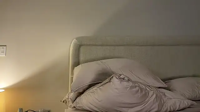 xoxoxjenn online show from January 14, 11:43 pm