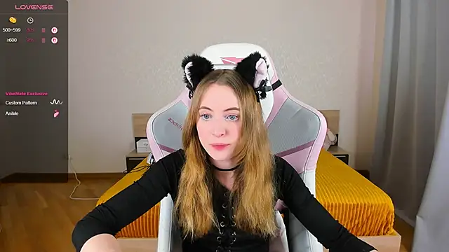 Cowell Adelina online show from November 3, 9:35 am