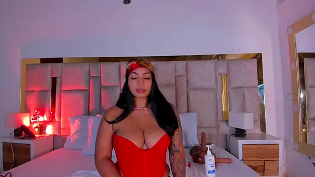 Miss Abigail  online show from October 18, 1:36 pm