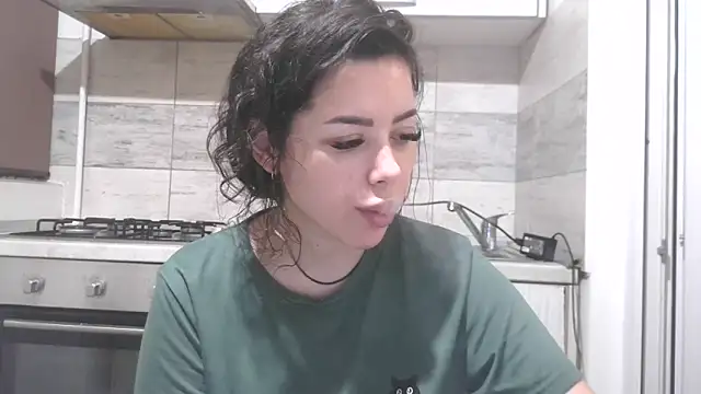 LovelyJulliette online show from February 13, 4:41 pm