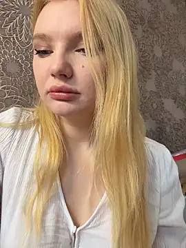 AmmyHot online show from November 8, 5:01 am