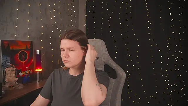 cuteamberlyyy online show from December 23, 5:33 am