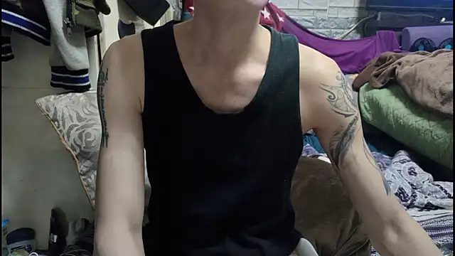 JJjing online show from February 4, 3:48 pm