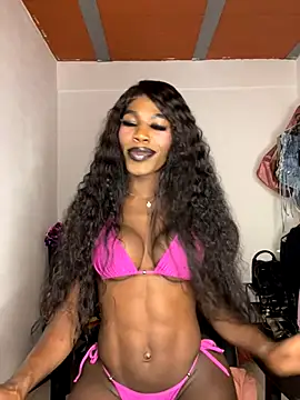 Snapshot of Richchocolatesweet_ chatting on September 15, 5:31 pm Richchocolatesweet online show from September 15, 5:31 pm