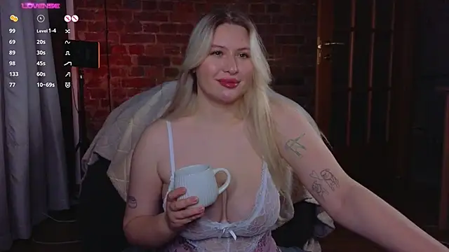 helen frogg online show from November 1, 8:24 pm