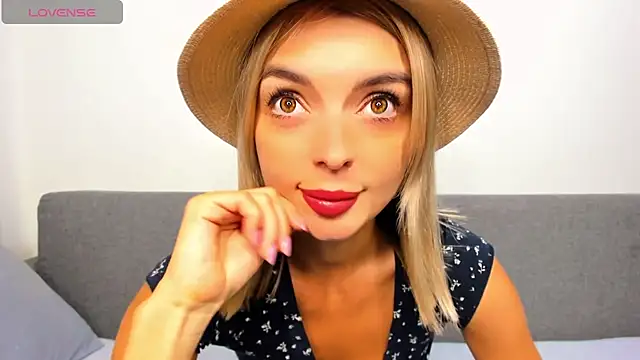 Snapshot of _ellen_meow_ chatting on September 19, 8:08 pm ellen meow online show from September 19, 8:08 pm
