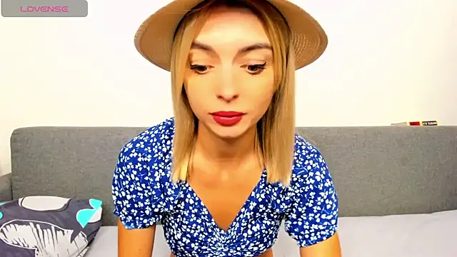 Snapshot of _ellen_meow_ chatting on September 26, 9:23 pm ellen meow online show from September 26, 9:23 pm