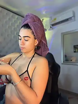 ZarahEvans online show from April 23, 7:38 pm