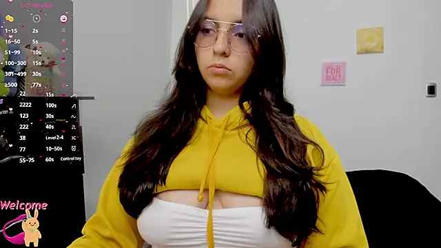 Snapshot of Valery7rose_ chatting on September 12, 9:22 pm Valery7rose online show from September 12, 9:22 pm
