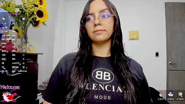 Snapshot of Valery7rose_ chatting on September 23, 3:10 pm Valery7rose online show from September 23, 3:10 pm