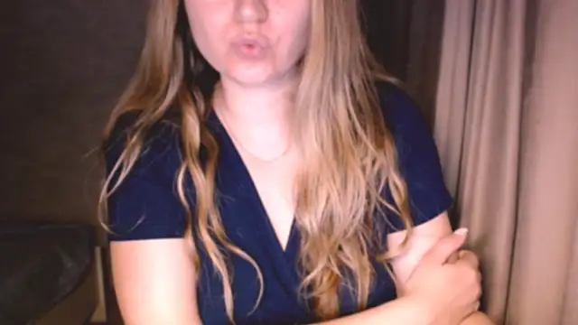 Snapshot of fiona_cute_2 chatting on October 12, 7:38 pm fiona cute 2 online show from October 12, 7:38 pm