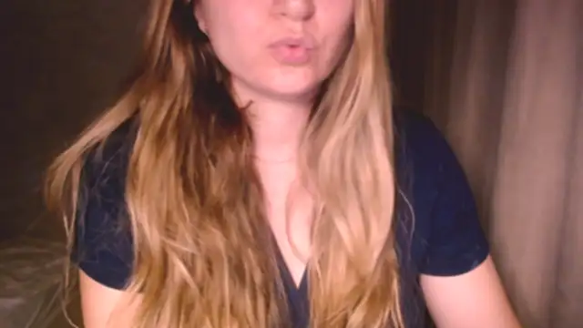 Snapshot of fiona_cute_2 chatting on September 14, 7:45 pm fiona cute 2 online show from September 14, 7:45 pm